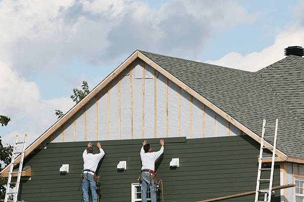Professional Siding Contractor technician working in Plantsville, CT